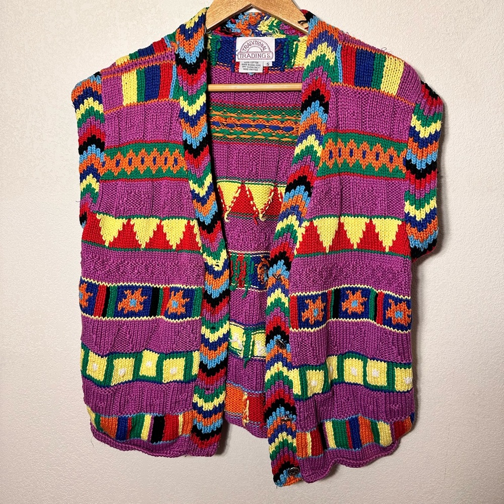 Vintage Traditional Trading Co Women’s Sweater Vest Colorful Button V Neck Small